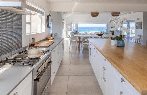 Cape Saint Francis House | Simply Stunning but smaller