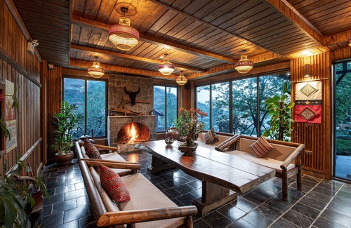 Sa Pa Hotel | Eco-Friendly Stay at SIN CHAI ECOLODGE SAPA with Pool