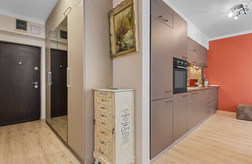 Pipera Apartment | Cozy Sina Apartment with Kitchen and Breakfast Included