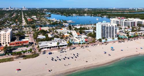 Hollywood Resort | Beachfront Bliss at Villa Sinclair Suites and Spa