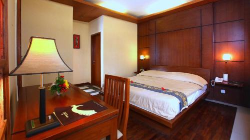 Cikole Resort | Experience Family-Friendly Dining at Sindang Reret Cikole