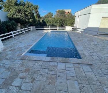 Monaco Mirante House | Pet-Friendly Sine Tempore Beach Holiday Home - Rated 9.8