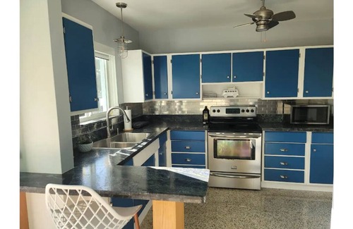 Palm Beach Shores House | Pet-Friendly Singer Island Retreat with Ocean View & Spa