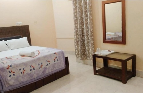 Varanasi House | Family-Friendly Stay at Singh's Delight for Your Getaway