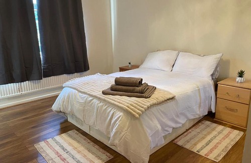 Vassall House | Convenient Rooms for Families near Central London