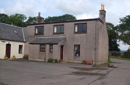 Mauchline Other | Guest Rated 10/10: Cozy Single Room at Dykefield Farm B&B