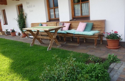 Alpbach Cottage | Cozy Single Room with Kitchen at Haus Postfeld 606
