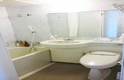Naka Ward Hotel | Comfortable Single Room in Hamamatsu with Breakfast Included
