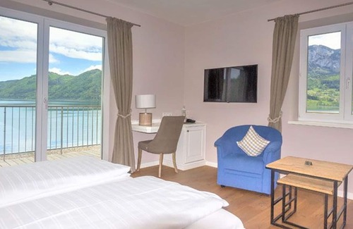 Unterach am Attersee House | Single room with balcony - Attersee 7 - Hotel STADLER am Attersee, Ihr Seehotel im Salz