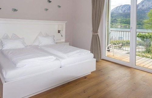 Unterach am Attersee House | Single room with balcony - Attersee 7 - Hotel STADLER am Attersee, Ihr Seehotel im Salz