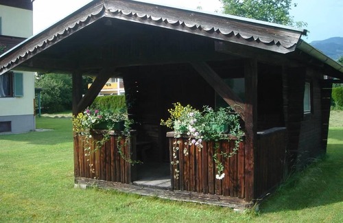 Schuttdorf Cottage | Cozy Guesthouse Room with Ocean View and Breakfast Included