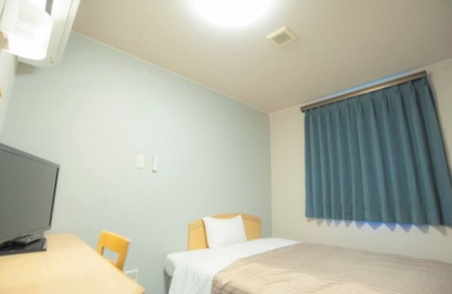 Fujieda Hotel | Cozy Double Bed Room for Two in Fujieda, Shizuoka