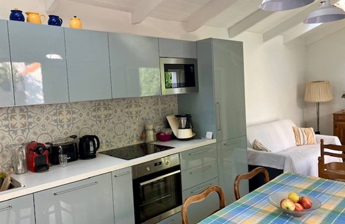 Noirmoutier-en-l'Ile House | Single-story house in L'Herbaudière near beach and ports - 4 guests