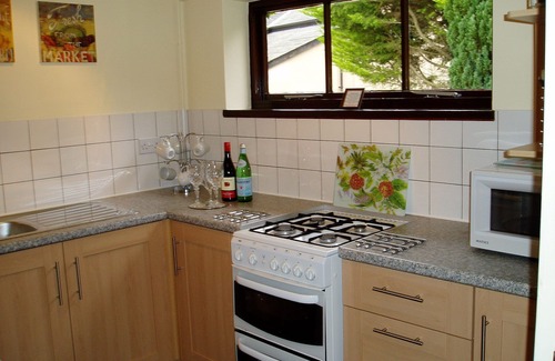 Sollers Hope Cottage | Pet-Friendly Cottage with Hot Tub in Scenic Rural Retreat