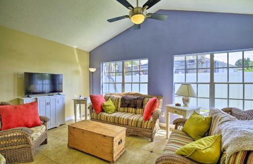 Flor-a-mar House | Pet-Friendly Oceanfront Home with Hot Tub Retreat