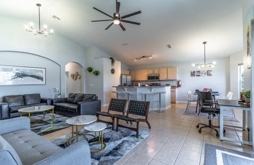 Cumbrian Lakes House | Idyllic Retreat with Private Pool & Game Room Awaits You