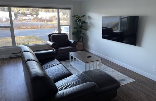 Kodiak Apartment | Family-Friendly Duplex in Kodiak - Guest Rated 10/10