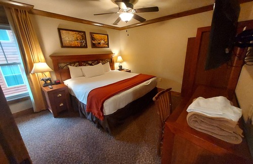 Gatlinburg Resort | Cozy Mountain Cabin Resort Experience for Families