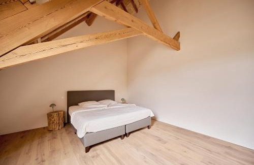 Oudenaarde House | Discover Sint-Jacobshoeve 3: Family-Friendly Retreat