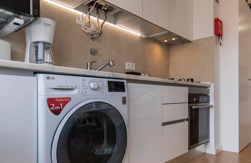 Santa Maria e Sao Miguel Apartment | Scenic Sintra Mountain View with Family-Friendly Amenities