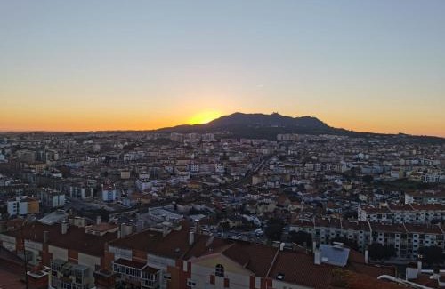 Algueirao - Mem Martins Apartment | Inviting Sintra T3 Duplex with Balcony & Scenic Views