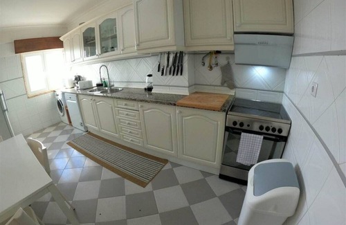 Algueirao - Mem Martins Apartment | Enchanting Sintra T3 Duplex with Balcony & Breathtaking Views