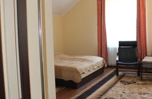 Transcarpathia Hotel | Family-Friendly Sinyak Vilux with Pool & 9/10 Guest Rating