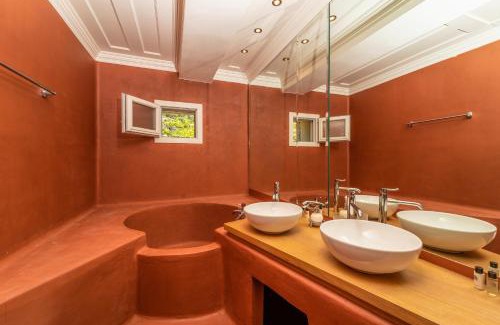Drimonas Villa | Discover Siora Tanto Rustic Villa: Family-Friendly Retreat