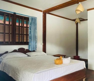 Salavan Province House | Sipasurth Guesthouse-Tadlo