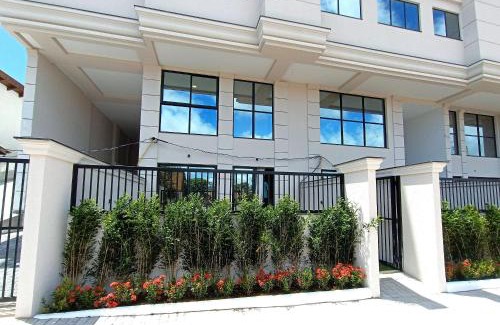 Canto Grande Apartment | Discover SIR 102: Family-Friendly Duplex in Canto Grande