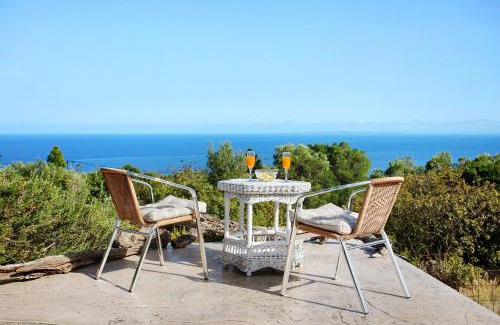 Korithi House | Discover Sira Stonehouse: Pet-Friendly 4-Star Retreat