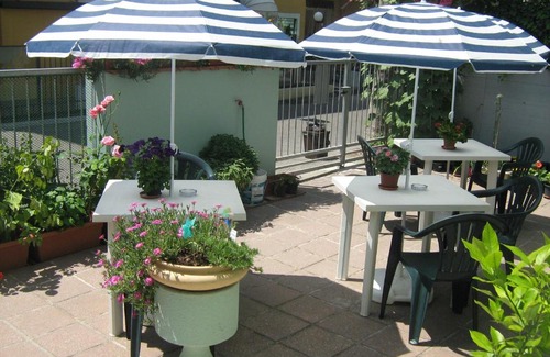 Marina Centro Bed & Breakfast | Ocean View Retreat at Sirenapop Concept B&b, Rated 10/10