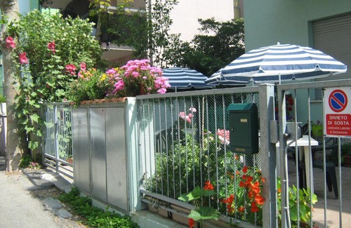 Marina Centro Bed & Breakfast | Ocean View Retreat at Sirenapop Concept B&b, Rated 10/10