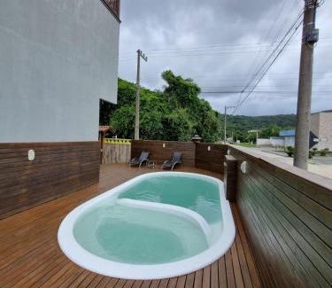 Mariscal House | Siri Mariscal Bombinhas C Piscina