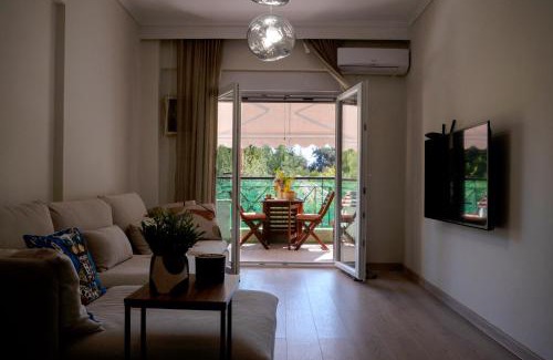 Kallikratia Apartment | Pet Friendly Sirmar Seaview Apartment - Guest Rated 10/10