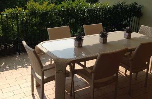 Colombare Apartment | Discover Sirmione FOR YOU: Top-Rated Oceanfront Getaway