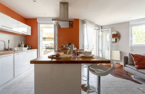 8th Arrondissement Apartment | SIROCCO - Modern Apartment with Ocean View Steps from Beaches