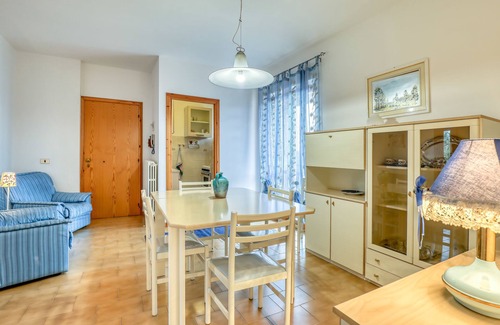 Marcelli Apartment | Cozy Sirocco Holiday Home: Pet-Friendly with Breakfast Included