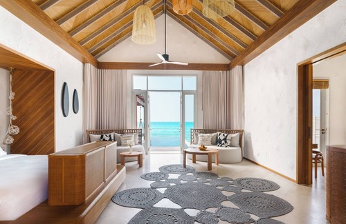 Gaakoshinbi Resort | Experience Paradise at Sirru Fen Fushi Lagoon Resort