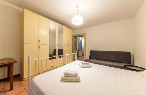 Porta Venezia Apartment | Cozy Sirtori Apartment - Family-Friendly Retreat Awaits You
