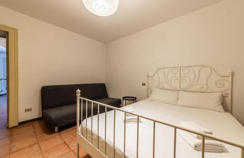 Porta Venezia Apartment | Cozy Sirtori Apartment - Family-Friendly Retreat Awaits You