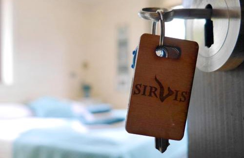 Mołowiste Bed & Breakfast | Discover Sirvis Apartamenty: Pet-Friendly Ocean View Retreat