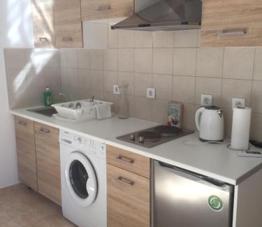 Korithion Apartment | Comfortable Sisifou Apartment: Family-Friendly Retreat