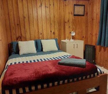 Massey House | Budget-Friendly Stay at Sister’s Place with Kitchen Access