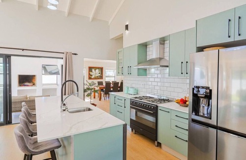 Kleinmond House | Relax at Sitari on Sea in Beautiful Kleinmond