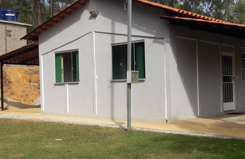 Coronel Xavier Chaves House | Discover Site Sunset: Pet-Friendly Hotel with Pool Access