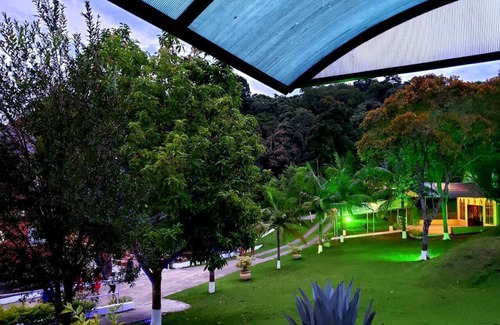 Mairipora House | Ideal Venue for Events and Gatherings in Mairiporã
