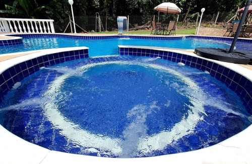 Corcovado House | Relaxing Retreat in Ubatuba with Pool and Fishing Pond