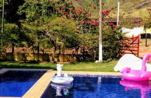 Bonito Cottage | Idyllic Rodeadouro with Natural Water Pool and Family Amenities