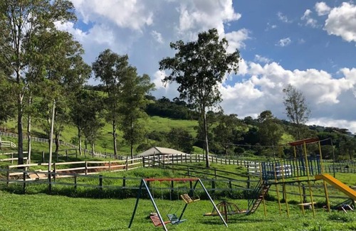 Pirangucu House | Relax at Site Rancho Fundo: Pet-Friendly with Pool Access